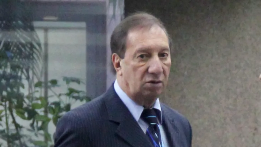 Carlos Bilardo Carlos Bilardo dio positivo de coronavirus