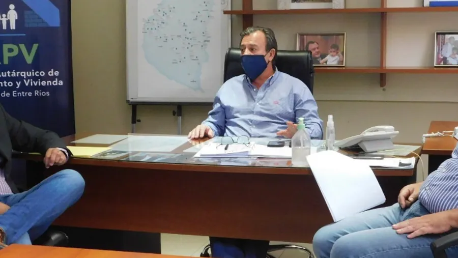 Bisogni con intendentes de Seguí y Mansilla Bisogni con intendentes de Seguí y Mansilla