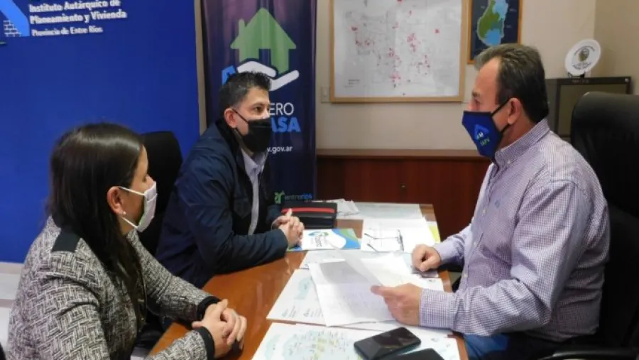 Trabajan en nuevas soluciones habitacionales para Feliciano Trabajan en nuevas soluciones habitacionales para Feliciano