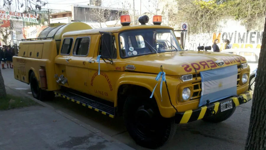Bomberos Voluntarios Bomberos Voluntarios