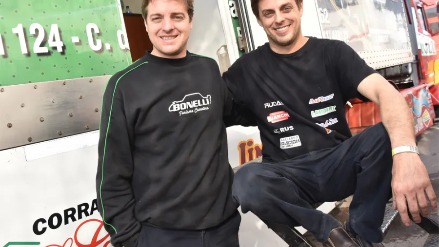 Nicolás y Próspero Bonelli TC: retomaron los trabajos en el taller de los hermanos Bonelli