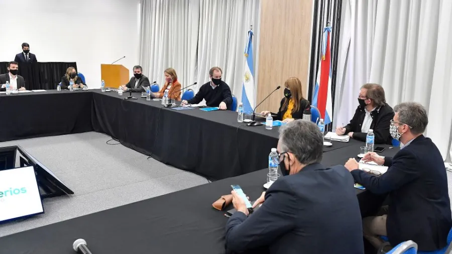 El gabinete provincial analizó la situación sanitaria, con foco en Paraná El gabinete provincial analizó la situación sanitaria, con foco en Paraná