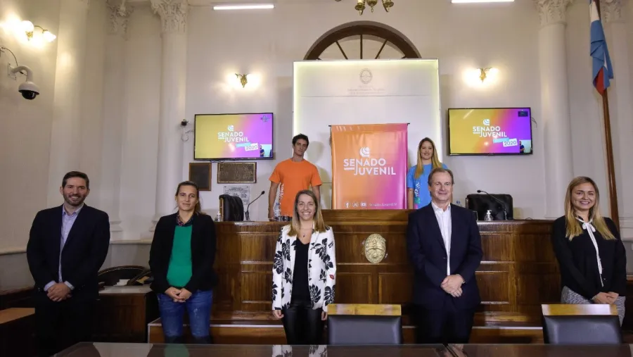 Bordet valoró el rol los jóvenes en el debate para superar la crisis por la pandemia