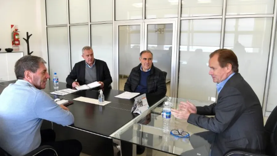 Bordet reunió al gabinete económico y estableció los objetivos para los próximos meses Bordet reunió al gabinete económico y estableció los objetivos para los próximos meses