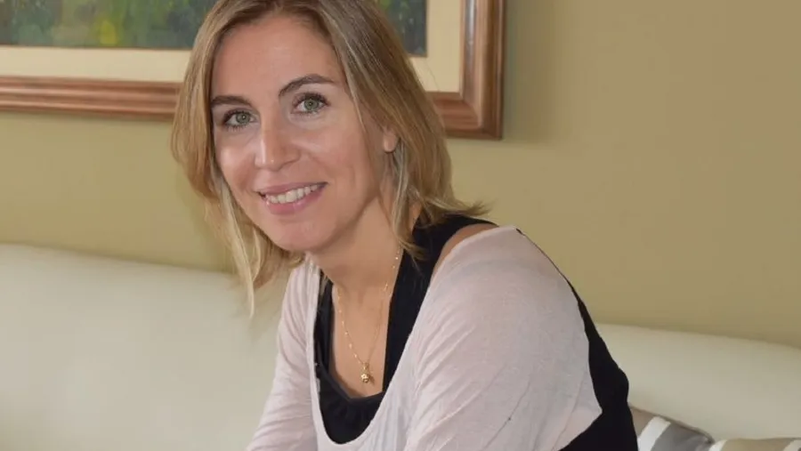 Luciana Bouzada Luciana Bouzada