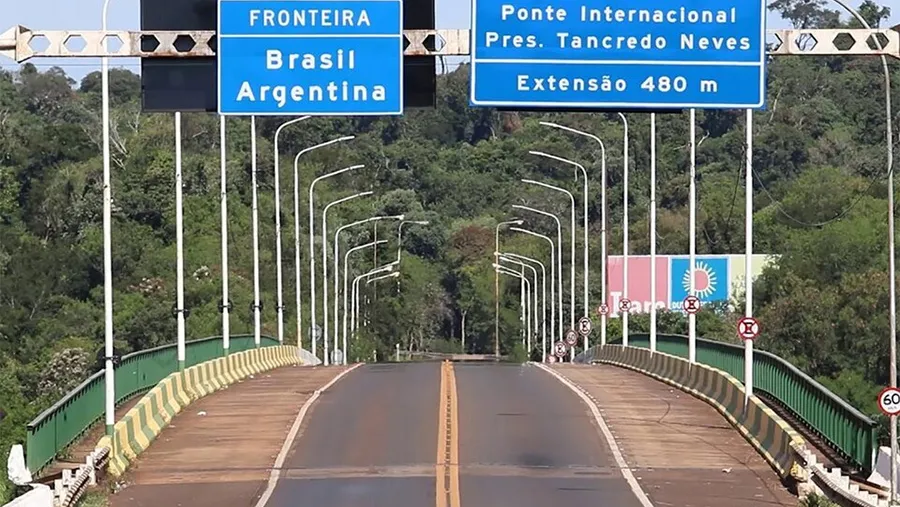 Por “razones técnicas y logísticas” sustenta Brasil la postergación de la apertura de la frontera con Argentina. Por “razones técnicas y logísticas” sustenta Brasil la postergación de la apertura de la frontera con Argentina.
