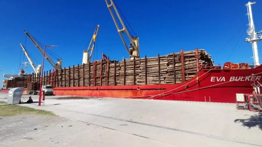 Fue realizada la primera exportación del año desde los puertos entrerrianos Fue realizada la primera exportación del año desde los puertos entrerrianos