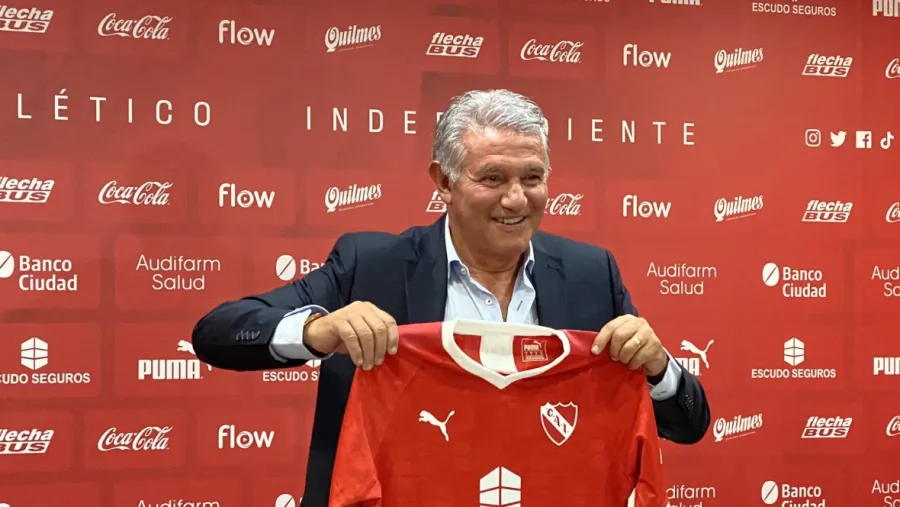 Jorge Burruchaga Burruchaga: “Más de un amigo me dijo que estaba loco por agarrar en Independiente”
