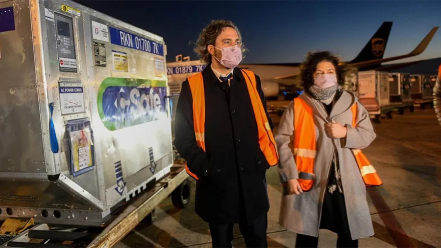 Cafiero afirmó que la campaña nacional de vacunación viene escalando con mucha velocidad. Cafiero afirmó que la campaña nacional de vacunación viene escalando con mucha velocidad.