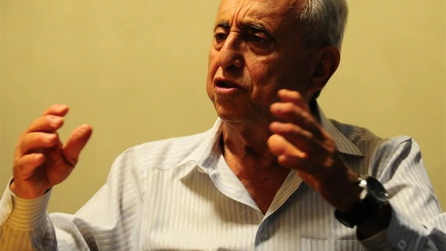 Pedro Cah es un reconocido infectólogo e integra el comité de expertos convocado por el Ministerio de Salud para asesorar en la gestión de la epidemia. Pedro Cah es un reconocido infectólogo e integra el comité de expertos convocado por el Ministerio de Salud para asesorar en la gestión de la epidemia.