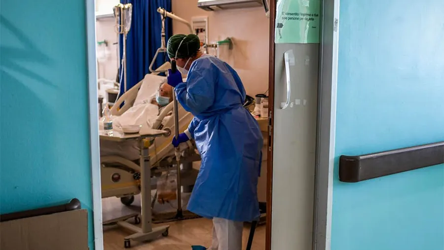 Se sumarán mil camas en las terapias intensivas del país. Según los expertos, la cifra se alcanzó gracias a la postergación de cirugías programadas y a la disminución de los accidentes de tránsito, entre otras razones. Se sumarán mil camas en las terapias intensivas del país. Según los expertos, la cifra se alcanzó gracias a la postergación de cirugías programadas y a la disminución de los accidentes de tránsito, entre otras razones.