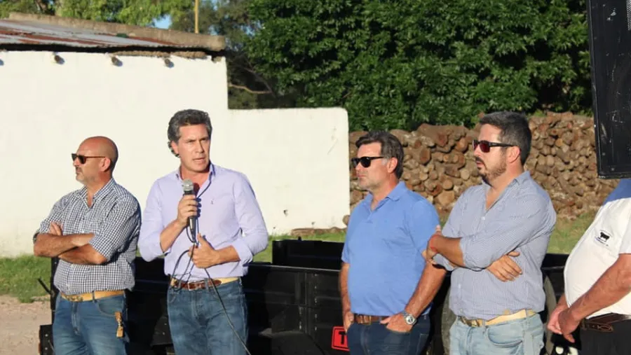 Guía, Etchevehere y otros representantes Guía, Etchevehere y otros representantes