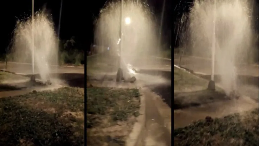 caño de agua reventado barrio 300 Viviendas caño de agua reventado barrio 300 Viviendas