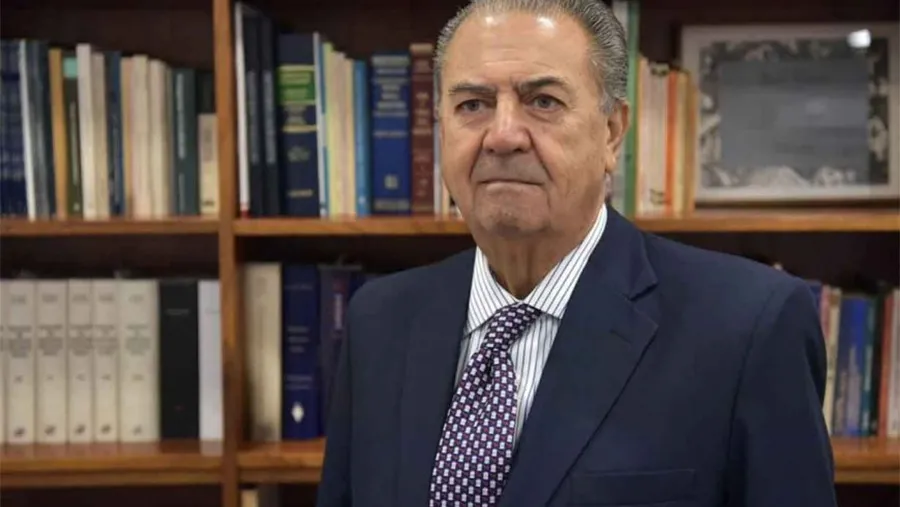 Daniel Omar Carubia. Daniel Omar Carubia.