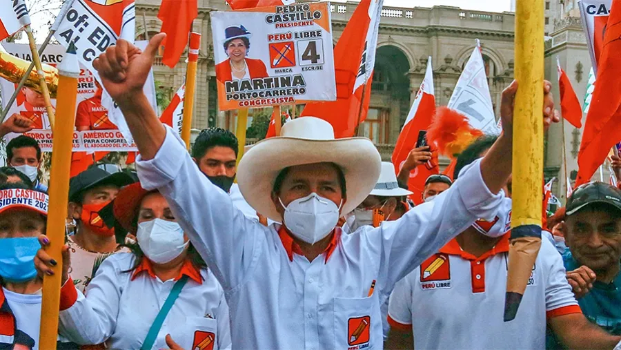 Castillo resultó ganador del escrutinio, pero aún falta analizar impugnaciones. Castillo resultó ganador del escrutinio, pero aún falta analizar impugnaciones.