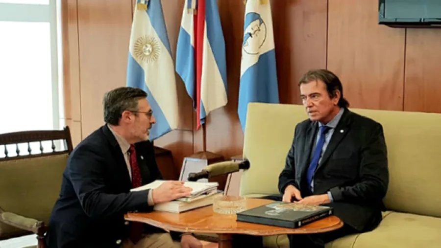 Castrillón con Larrarte Castrillón con Larrarte