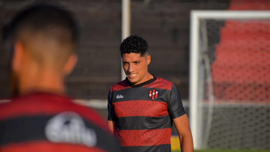 Patronato entrenó y Delfino definió los convocados para visitar a River Patronato entrenó y Delfino definió los convocados para visitar a River