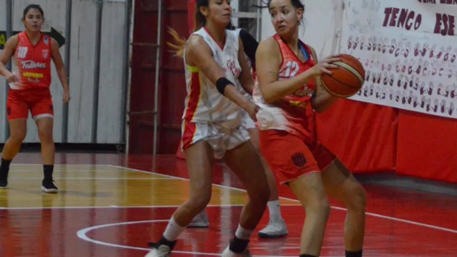 Básquet: Talleres volvió a ganar y lidera su zona en el Torneo Federal Femenino Básquet: Talleres volvió a ganar y lidera su zona en el Torneo Federal Femenino