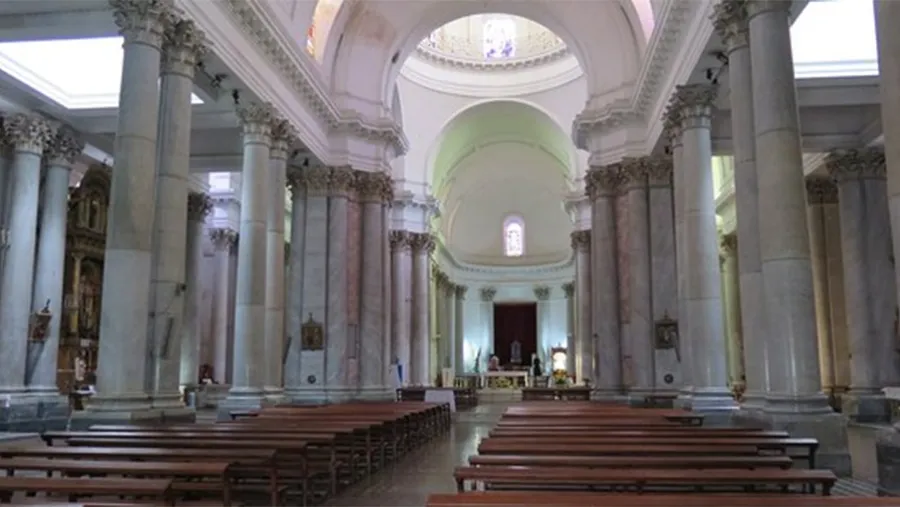 La elevación del pedido se enmarca en la necesidad de contención espiritual de los credos en el marco de la pandemia, donde la fe cobra un valor de relevancia. La elevación del pedido se enmarca en la necesidad de contención espiritual de los credos en el marco de la pandemia, donde la fe cobra un valor de relevancia.