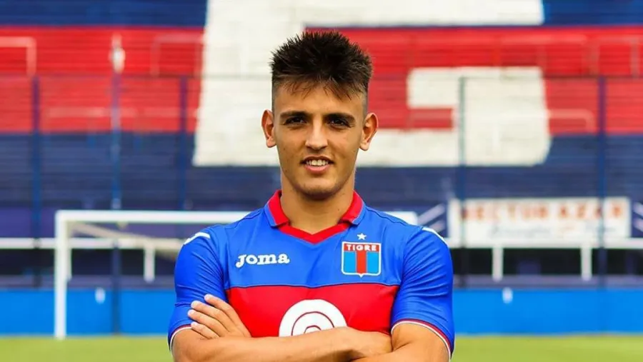 Juan Ignacio Cavallaro Fútbol: el paranaense Juan Ignacio Cavallaro tampoco seguirá en Tigre