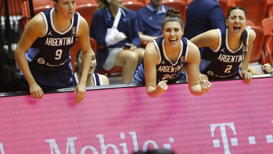 Básquet: las “Gigantes” cayeron ante Colombia y deberá pelear por el séptimo puesto Básquet: las “Gigantes” cayeron ante Colombia y deberá pelear por el séptimo puesto
