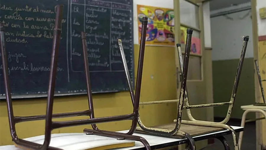 Las clases están suspendidas desde el 16 de marzo. Las clases están suspendidas desde el 16 de marzo.