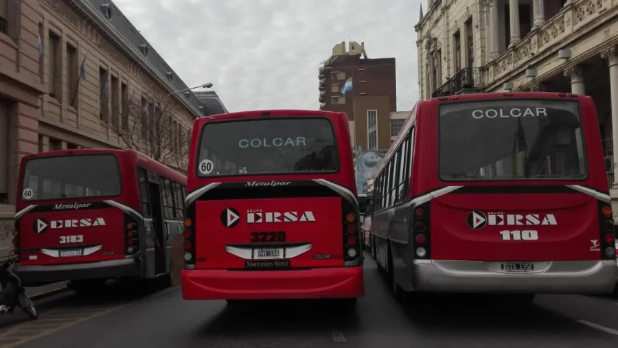 paro de colectivos en el centro de Paraná paro de colectivos en el centro de Paraná