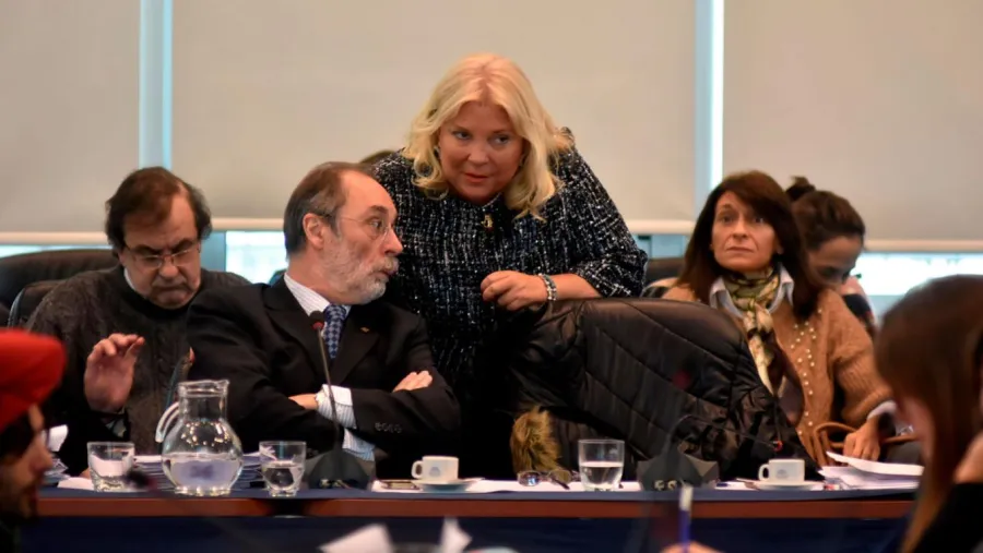 Asuntos constitucionales Asuntos contitucionales