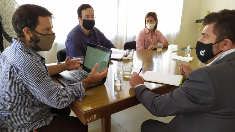 Reunión del Comité Científico de CARU con equipos técnicos de municipios y provincia Reunión del Comité Científico de CARU con equipos técnicos de municipios y provincia