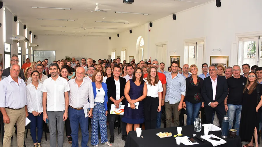 La responsable del área Cultural de la provincia, Francisca D´Agostino, indicó que la idea de crear un Consejo Provincial de Cultura está vinculada a la construcción de políticas públicas en base a las necesidades de cada Municipio. La responsable del área Cultural de la provincia, Francisca D´Agostino, indicó que la idea de crear un Consejo Provincial de Cultura está vinculada a la construcción de políticas públicas en base a las necesidades de cada Municipio.