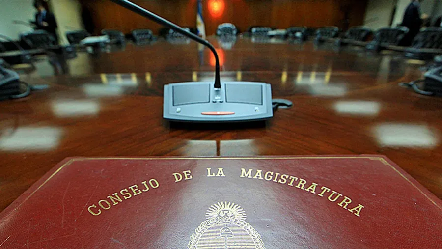 La Corte Suprema quiere apoderarse del Consejo de la Magistratura, el organismo que elige y remueve jueces. La Corte Suprema quiere apoderarse del Consejo de la Magistratura, el organismo que elige y remueve jueces.