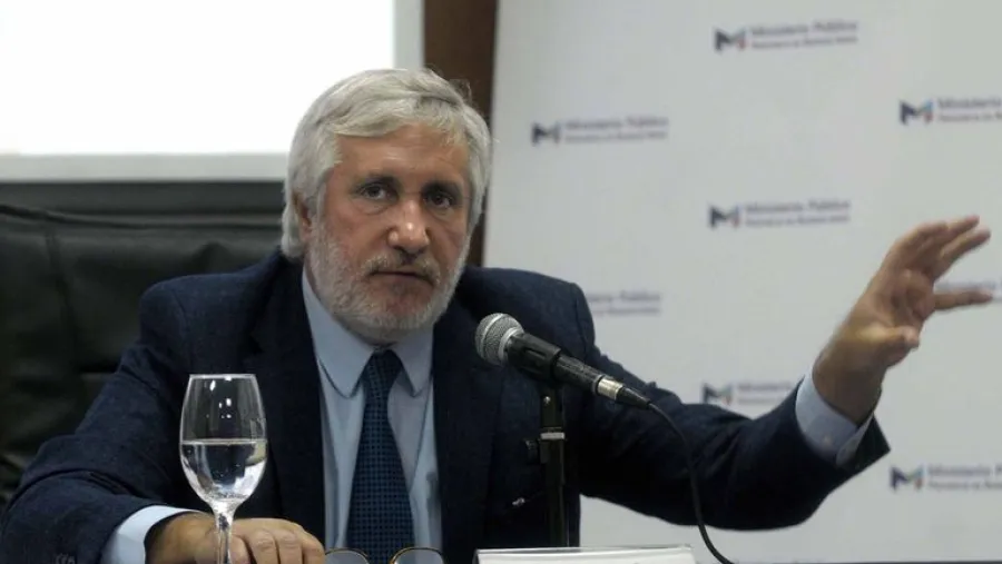 La Bicameral de Inteligencia citó al procurador bonaerense para el 18 de enero La Bicameral de Inteligencia citó al procurador bonaerense para el 18 de enero