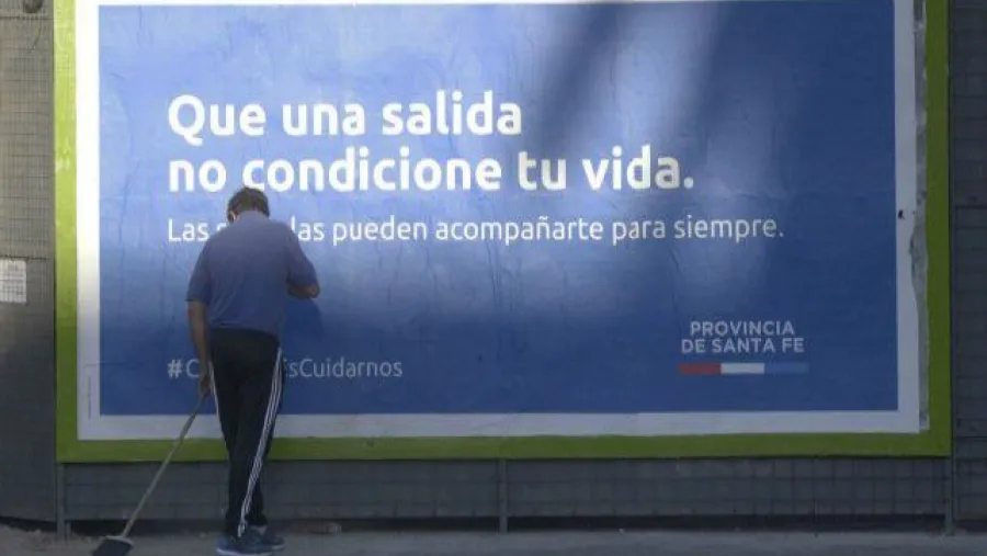 Con 1.925 contagios, la provincia de Santa Fe alcanzó un nuevo máximo diario Con 1.925 contagios, la provincia de Santa Fe alcanzó un nuevo máximo diario