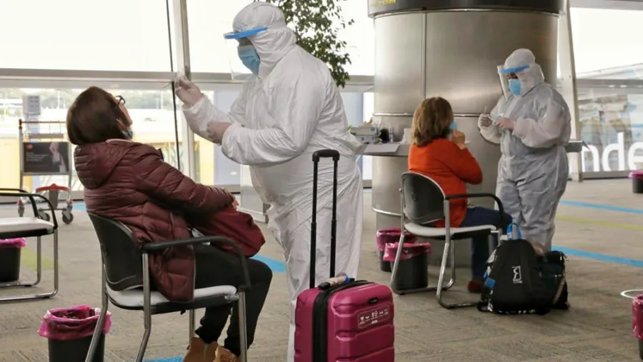 Confirmaron un caso de coronavirus en un vuelo que llegó desde Miami Confirmaron un caso de coronavirus en un vuelo que llegó desde Miami