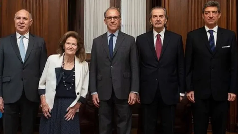 Ministros Ministros