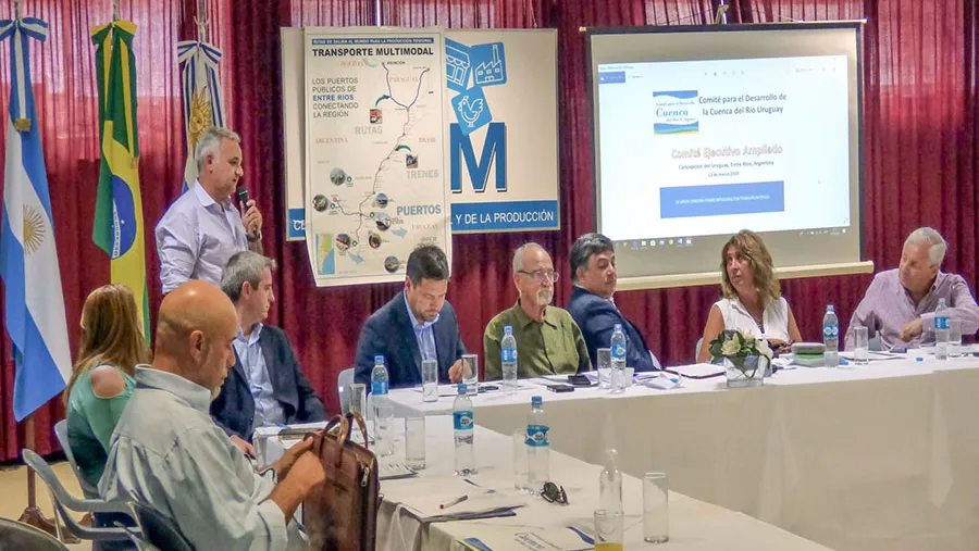 En el encuentro del Comité para el Desarrollo de la Cuenca del Río Uruguay, la provincia presentó el desarrollo del transporte multimodal. En el encuentro del Comité para el Desarrollo de la Cuenca del Río Uruguay, la provincia presentó el desarrollo del transporte multimodal.