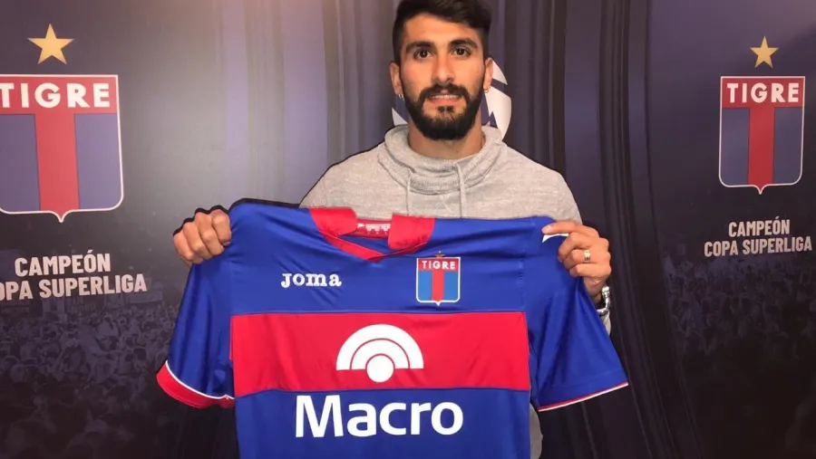 Emanuel Dening Una opción menos para Patronato: Emanuel Dening jugará en Chipre
