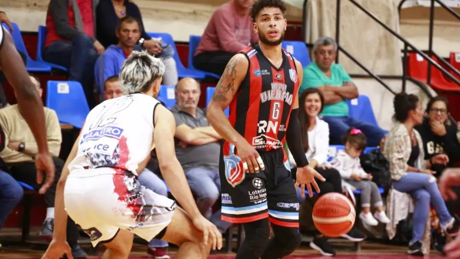 Ayan Núñez de Carvalho Básquet: Ayan Núñez de Carvalho seguirá jugando en Deportivo Viedma