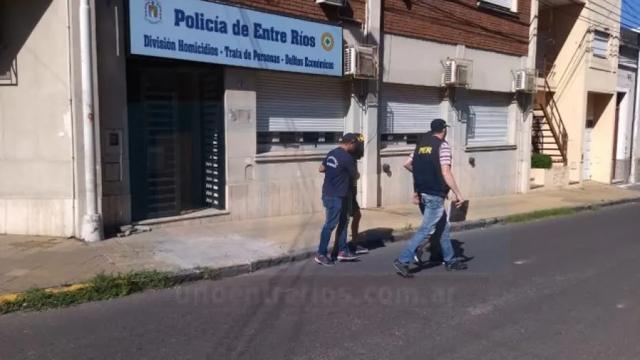 Detenido Detenido