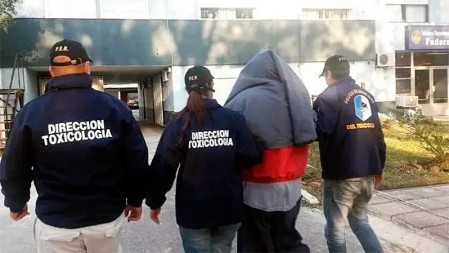 hombre detenido con cocaína en Federal hombre detenido con cocaína en Federal