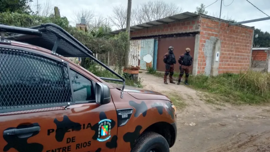 El allanamiento por una causa de narcomenudeo fue realizado en Diamante. El allanamiento por una causa de narcomenudeo fue realizado en Diamante.