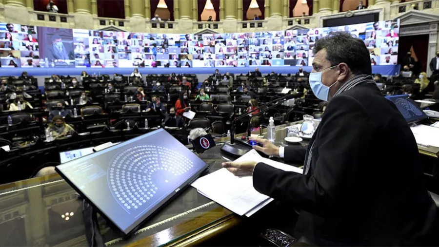 El oficialismo cuenta con los votos en Diputados para darle sanción definitiva a la nueva fórmula de actualización previsional. El oficialismo cuenta con los votos en Diputados para darle sanción definitiva a la nueva fórmula de actualización previsional.