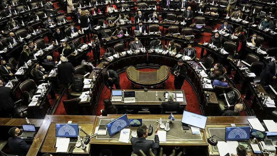Son 51 los diputados que terminan su mandato y pretenden permanecer en el Congreso tras las legislativas. Son 51 los diputados que terminan su mandato y pretenden permanecer en el Congreso tras las legislativas.
