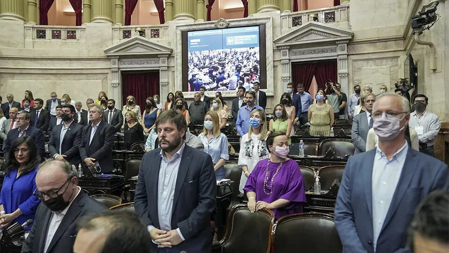 El oficialismo no tendría los votos necesarios en la Cámara de Diputados y eso dificultaría la aprobación de la ley que reforma el Consejo de la Magistratura en los plazos establecidos por la Corte Suprema. El oficialismo no tendría los votos necesarios en la Cámara de Diputados y eso dificultaría la aprobación de la ley que reforma el Consejo de la Magistratura en los plazos establecidos por la Corte Suprema.
