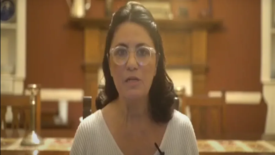 La Justicia dispuso restricción de acercamiento de los Etchevehere a Dolores La Justicia dispuso restricción de acercamiento de los Etchevehere a Dolores