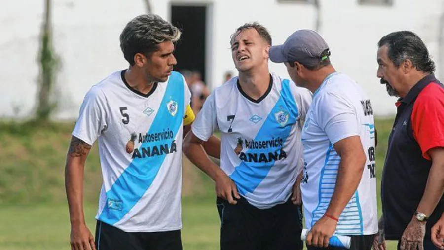 Fútbol: Don Bosco ganó y quedó a un paso de avanzar en el Torneo Regional Amateur Fútbol: Don Bosco ganó y quedó a un paso de avanzar en el Torneo Regional Amateur