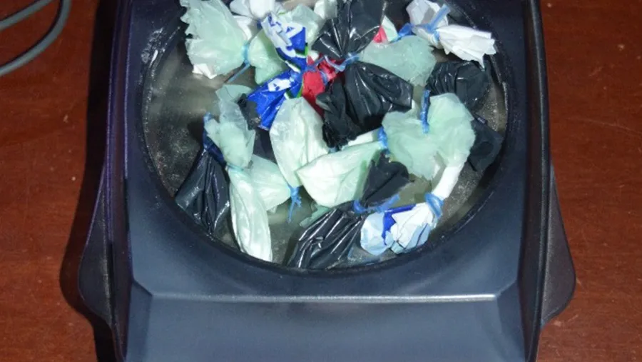 El operativo permitió secuestrar cocaína fraccionada para su venta. El operativo permitió secuestrar cocaína fraccionada para su venta.