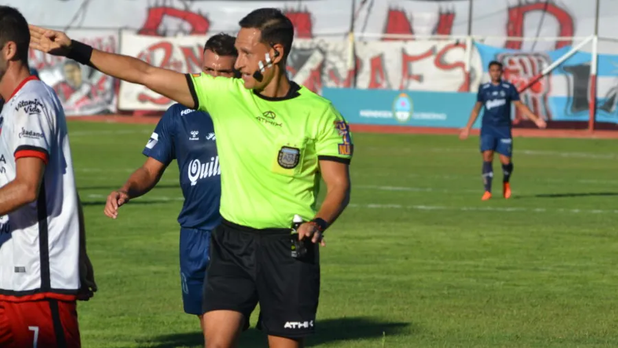 Fútbol: Adrián Franklin será el árbitro de la visita de Patronato a Maipú de Mendoza Fútbol: Adrián Franklin será el árbitro de la visita de Patronato a Maipú de Mendoza