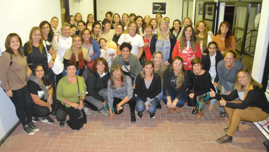 Agrupación Mamis Hockey del Paraná realizó su Asamblea General Ordinaria Agrupación Mamis Hockey del Paraná realizó su Asamblea General Ordinaria