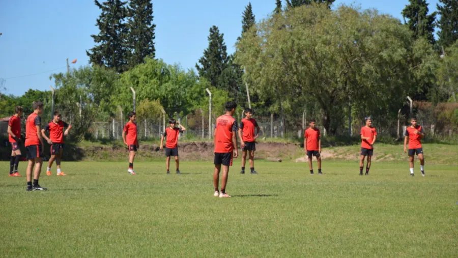 Las divisiones inferiores de Patronato iniciaron sus pretemporadas Las divisiones inferiores de Patronato iniciaron sus pretemporadas